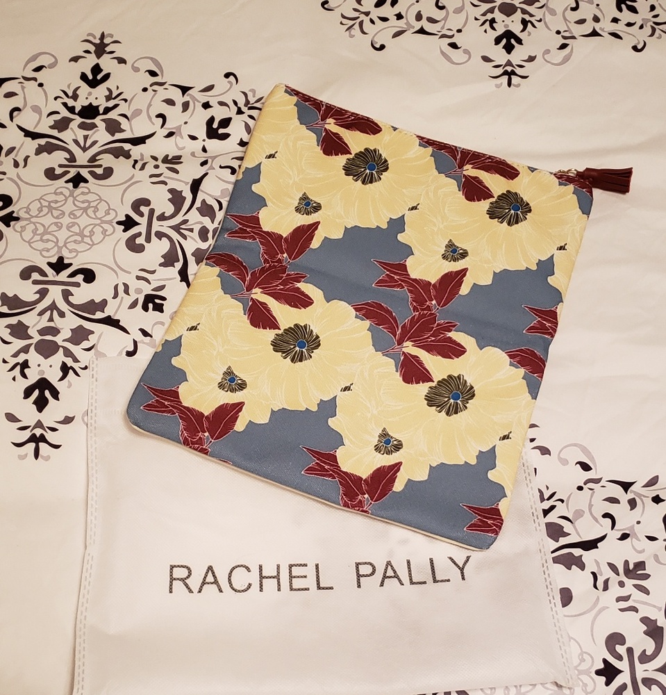 Rachel Pally New- floral foldable clutch